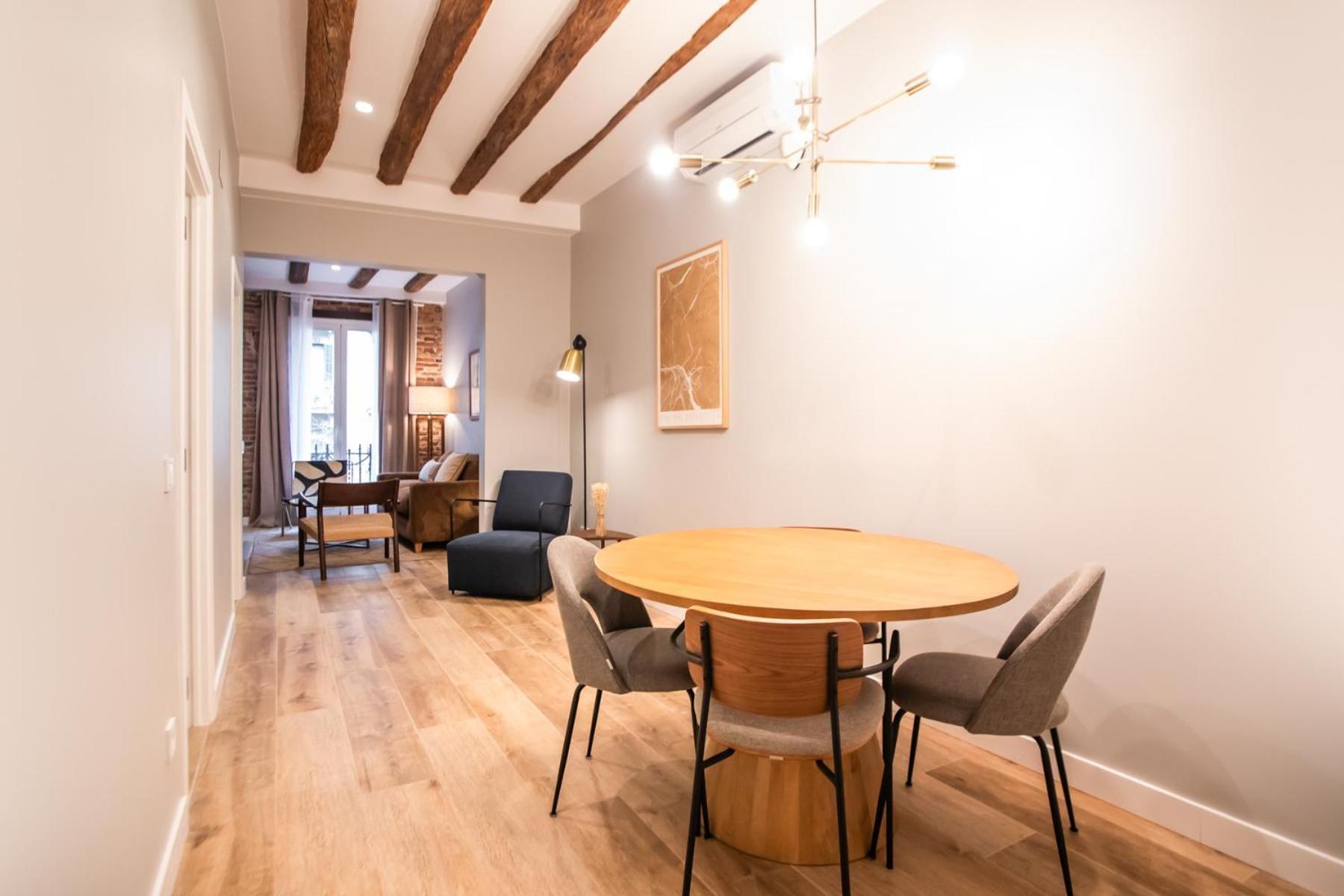P3mal1076- Beautiful 2br Newly Refurbished Barcelone